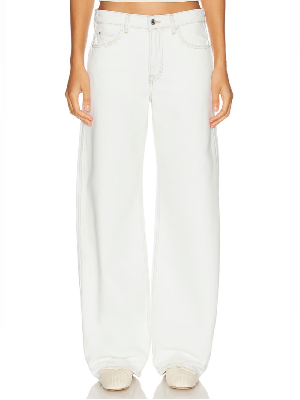 NWOT Austen Low Rise Curve in Spring St
GRLFRND (24)